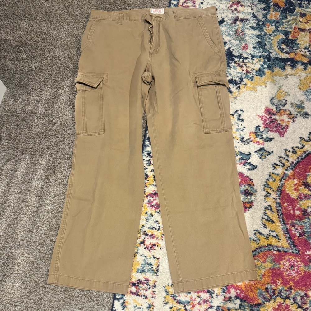 Old Navy Men's Tan Cargo Pants